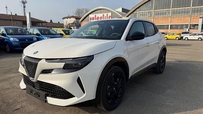 Nuova Alfa Romeo Junior Sprint 145 CV (106 kW) 2026 Other SUV