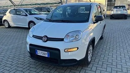 Usata Fiat Panda S 69 CV (50 kW) 2024 Bianco Utilitaria