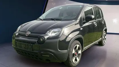 Nero Usata 2023 Fiat Panda Cross Cross Due volumi | 12.900 € (Buon prezzo)