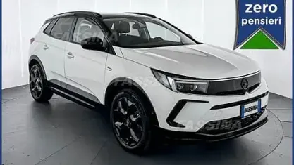 Gebraucht Opel Grandland X S 131 PS (96 kW) 2024 Weiß SUV