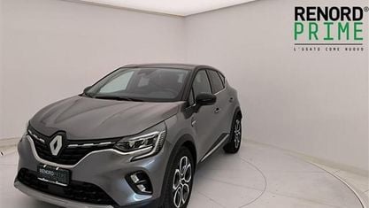 Usata Renault Captur Techno 145 CV (106 kW) 2023 Grigio scuro SUV
