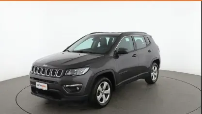 Usado Jeep Compass Longitude 120 CV (88 kW) 2018 Gris SUV