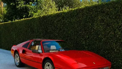 Usata Ferrari 328 270 CV (198 kW) 1988 Rosso Cabrio