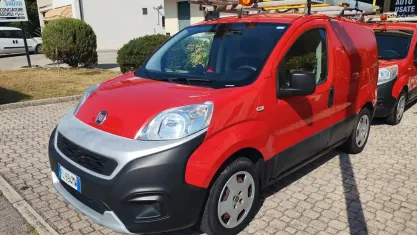 Usata Fiat Fiorino 95 CV (69 kW) 2017 Rosso Monovolume
