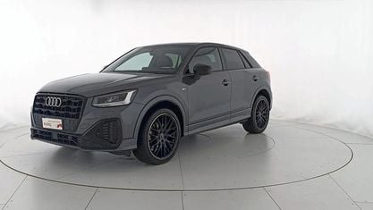 Gebraucht Audi Q2 Ambiente 150 PS (110 kW) 2022 Grau SUV