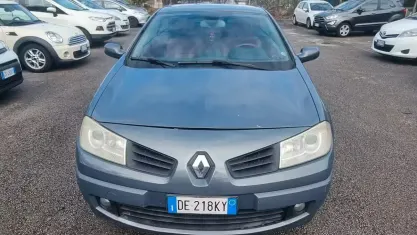 Usata Renault Mégane Cabriolet Luxe 130 CV (95 kW) 2007 Grigio Cabrio