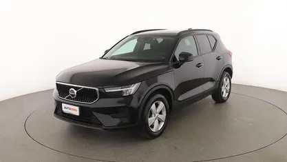 Usata Volvo XC40 129 CV (94 kW) 2022 Nero SUV