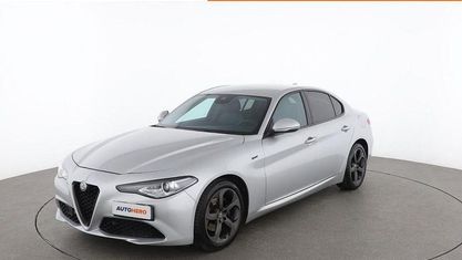 Gebraucht Alfa Romeo Giulia 190 PS (139 kW) 2021 Grau Limousine