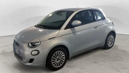 Usata Fiat 500e 69 kW (95 CV) 2024 Blu Utilitaria