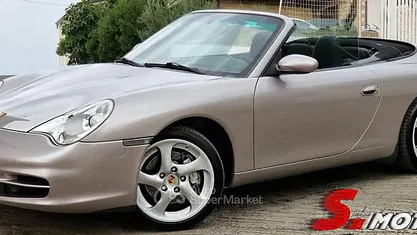 Usata Porsche 911 320 CV (235 kW) 2002 Gray Cabrio