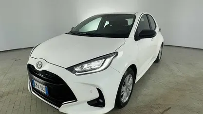 Usata Mazda 2 92 CV (67 kW) 2023 Bianco Utilitaria