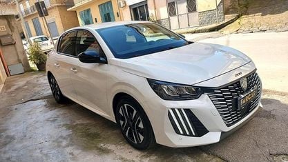 Gebraucht Peugeot 208 Allure 101 PS (74 kW) 2025 Weiß Kleinwagen