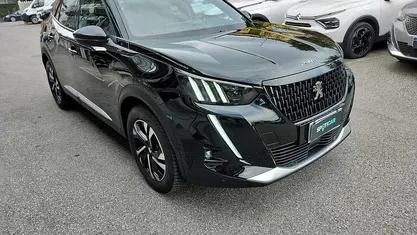 Usata Peugeot 2008 GT 131 CV (96 kW) 2022 Nero SUV