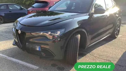 Usata Alfa Romeo Stelvio 209 CV (153 kW) 2024 Nero SUV