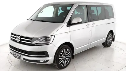Grigio metall. Usata 2019 VW Multivan Highline Furgone | 45.000 € (Buon prezzo)