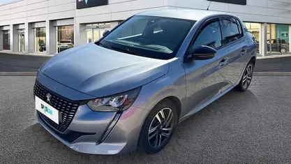 Usata Peugeot 208 Allure 101 CV (74 kW) 2023 Utilitaria