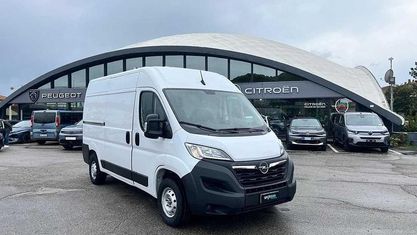 Begagnad Opel Movano Edition 140 HK (102 kW) 2023 Vit Van