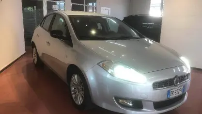 Usata Fiat Bravo Emotion 120 CV (88 kW) 2008 Grigio Utilitaria