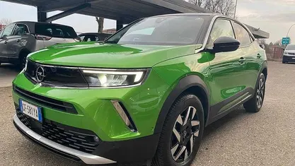 Verde Usata 2022 Opel Mokka Elegance SUV | 17.900 € (Buon prezzo)