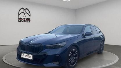 Usado BMW 520 M Sport 197 HP (144 kW) 2024 Azul Carrinha