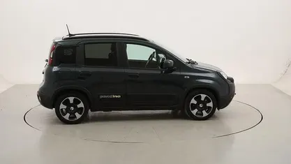 Usata Fiat Panda Cross Cross 70 CV (51 kW) 2025 Utilitaria