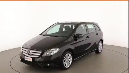 Usata Mercedes B180 Executive 122 CV (89 kW) 2015 Nero Monovolume