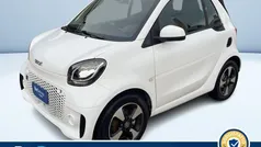 Bianco pastello Usata 2022 Smart ForTwo Electric Drive Passion Cabrio | 15.700 € (Buon prezzo)