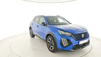 Usado Peugeot 2008 Allure 101 CV (74 kW) 2024 Azul SUV