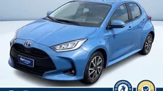Blu metallizzato Usata 2021 Toyota Yaris Hybrid Trend Tre volumi | 17.400 € (Buon prezzo)