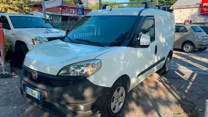 Usata Fiat Doblò 90 CV (66 kW) 2015 Bianco Monovolume