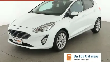 Usata Ford Fiesta Titanium 86 CV (63 kW) 2017 Bianco Utilitaria