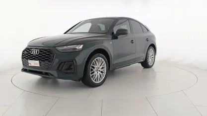 Usata Audi Q5 Sportback S-Line 204 CV (150 kW) 2025 Verniciature personalizzate au SUV