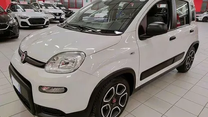 Usata Fiat Panda City Life 69 CV (50 kW) 2021 Bianco Utilitaria