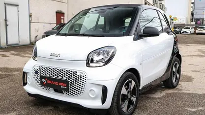 Usata Smart ForTwo Electric Drive Passion 41 kW (56 CV) 2021 Utilitaria