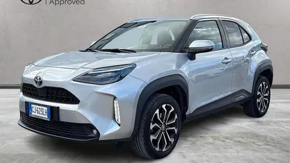 Usata Toyota Yaris Cross Trend 116 CV (85 kW) 2022 Argento SUV