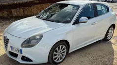 Usata 2010 Alfa Romeo Giulietta Progression Due volumi | 6300 € (Buon prezzo)