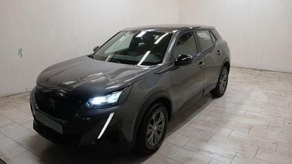 Begagnad Peugeot 2008 Active 131 HK (96 kW) 2023 Grå SUV