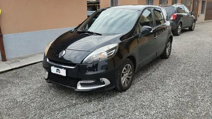 Usata 2013 Renault Scénic III XMOD Monovolume | 3500 € (Buon prezzo)