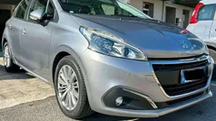 Usata 2019 Peugeot 208 Active Due volumi | 11.400 € (Super prezzo)