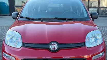 Usata Fiat Panda Pop 69 CV (50 kW) 2013 Rosso Utilitaria