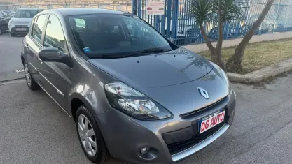 Usata Renault Clio IV 75 CV (55 kW) 2012 Grigio Berlina