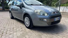 Grigio Usata 2010 Fiat Punto Evo Dynamic Due volumi | 3300 € (Buon prezzo)