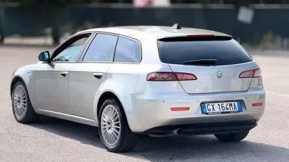 Usata Alfa Romeo 159 150 CV (110 kW) 2007 Grigio Station wagon