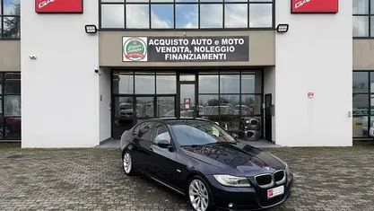 Usata BMW 320 Efficient Dynamics 170 CV (125 kW) 2009 Blu Berlina