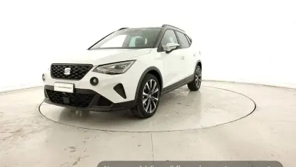 Usata Seat Arona Black Edition 95 CV (69 kW) 2025 Bianca tetto nero SUV