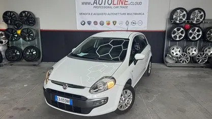 Bianco Usata 2010 Fiat Punto Evo Due volumi | 3690 € (Buon prezzo)