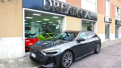 Antracite pastello Usata 2025 Audi A5 S-Line Station wagon | 44.990 €