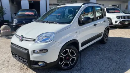 Usata Fiat Panda City Life 69 CV (50 kW) 2021 Bianco Utilitaria