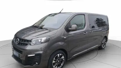 Usata Opel Zafira Life Elegance 145 CV (106 kW) 2021 Monovolume