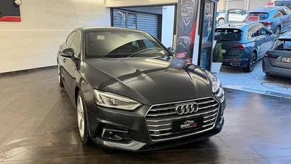 Usata Audi A5 Sportback Sport 190 CV (139 kW) 2019 Grigio Utilitaria